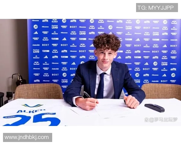 贝林厄姆时尚穿搭解析 揭秘这位足球天才场外的独特魅力